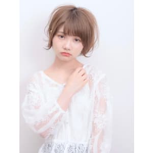ショートレイヤー - Ease by amble luxe 北千住【イース バイ アンブル リュクス キタセンジュ】掲載中
