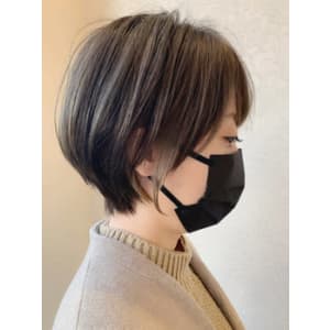 インナー×ショートヘア