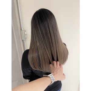 インナーカラー/髪質改善/くすみブルー/テラコッタ/池袋東口 - amble luxe 池袋【アンブル リュクス】【アンブルリュクスイケブクロ】掲載中