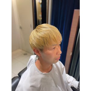 ツーブロックマッシュ／ブロンド/ハイトーン【銀座】<理容室>