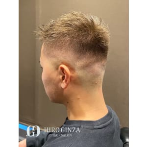 スキンフェード　ミルクティーベージュ/六本木／港区/麻布
