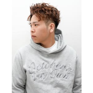 スパイラルパーマ - @110 BARBER SHOP 博多店【ワンワンオー バーバー ショップ ハカタテン】掲載中