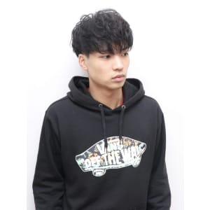 フェザーマッシュ - @110 BARBER SHOP 博多店【ワンワンオー バーバー ショップ ハカタテン】掲載中