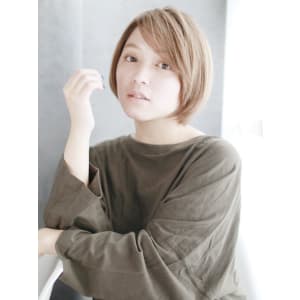 ハイトーンベースのストレートボブ - hair make nalu 荻窪西口 白山神社参道通り店【ヘアメイクナルオギクボニシグチハクサンジンジャサンドウドオリ】掲載中