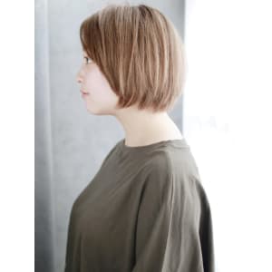 ハイトーンベースのストレートボブ - hair make nalu 荻窪西口 白山神社参道通り店【ヘアメイクナルオギクボニシグチハクサンジンジャサンドウドオリ】掲載中
