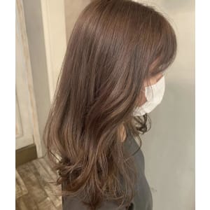 ラベンダーベージュ