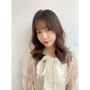 フェミニン韓国ヘア