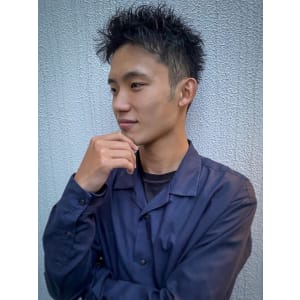Crazy×ショート - 男性専門美容室 growth 天神店【ダンセイセンモンビヨウシツ グロウ テンジンテン】掲載中