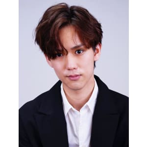 20代にオススメ クラス - 男性専門美容室 growth 博多店【ダンセイセンモンビヨウシツ グロウ ハカタテン】掲載中