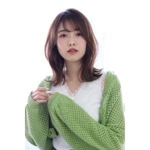 【鎖骨ミディアム　20代30代40代　抜け感ヘア】