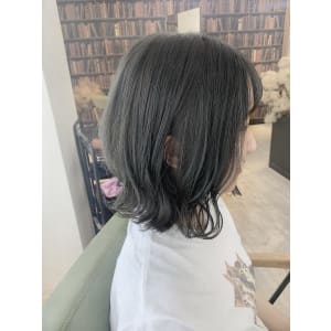 【LEMO】くすみオリーブ×レイヤーボブ