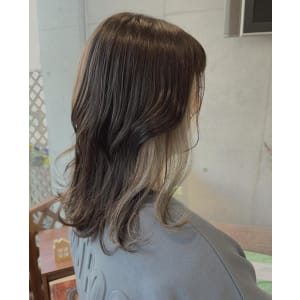チラッとオシャレなイヤリングカラー - EMU international 春日部本店【エムインターナショナル】掲載中