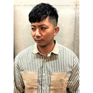 ３０代にオススメ！コンパクトフェードショート