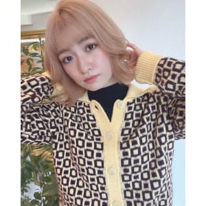 韓国風ミディアムレイヤーカット