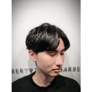 【センター分けの方必見】カルマパーマスタイル