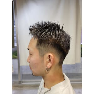 メンズカラースタイル