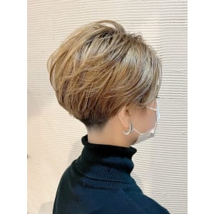 ハイトーン刈り上げショート - REFRE&CARE MICHI 幸町店【リフレアンドケアミチサイワイチョウ】掲載中