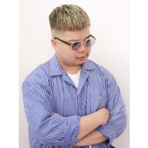 クロップ - @110 BARBER SHOP 博多店【ワンワンオー バーバー ショップ ハカタテン】掲載中