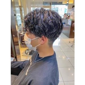 スパイラルセンターパーマ