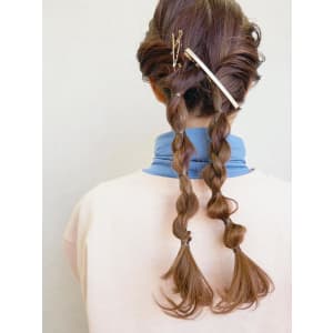 おしゃれなねじりアレンジ - HAIR & MAKE EARTH 本八幡店【ヘアメイクアース モトヤワタテン】掲載中