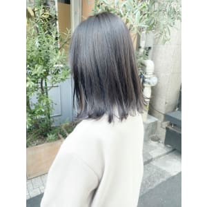 オリーブアッシュ 切りっぱなしロブ 【横浜】