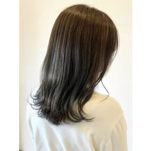 ヌーディベージュ/プラチナベージュ