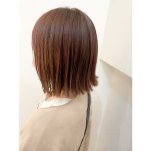 切りっぱなしボブ ピンクベージュ 【横浜】