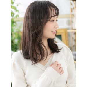黒髪バレイヤージュくせ毛風エアストレート　大人フェミニン