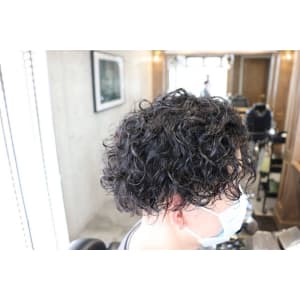カット - @110 BARBER SHOP CONTINENTAL【ワンワンオー バーバー ショップ コンチネンタル】掲載中