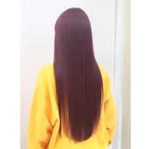 赤髪×腰までロング - HELLO'S ステラプレイス店【アローズ ステラプレイステン】掲載中