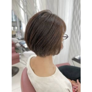 30代40代50代/丸み/ショート/グラデーション/白髪染め - QUALIS 上福岡店【クオリスカミフクオカテン】掲載中
