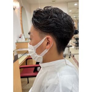ツーブロックスタイル