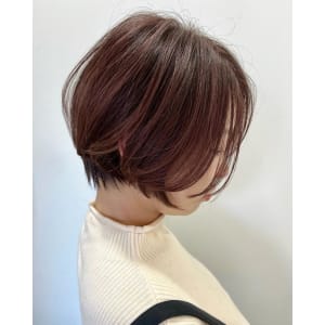 前下りショート☆イルミナカラー☆丸みショート - Flag Hair 西通り店【フラッグ ヘアー ニシドオリテン】掲載中