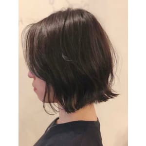ショート×外ハネ×艶髪×小顔カット<二子玉川店> - atelier mim【アトリエミム】掲載中