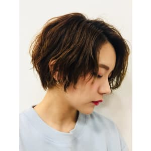 ハンサムショート×ゆるっとパーマ