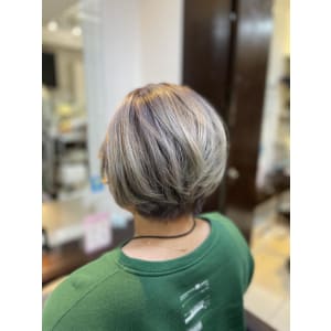 ハイトーンショートスタイル