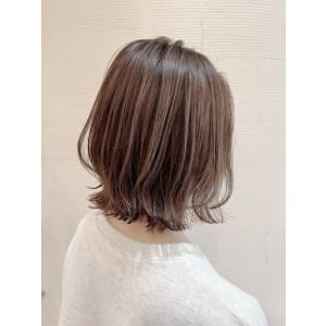 シナモンベージュ　細めハイライト