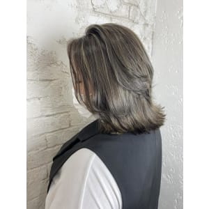 コントラストハイライト10代20代11000円