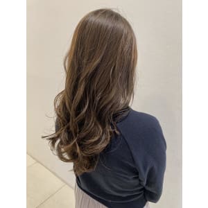 アッシュブラウン