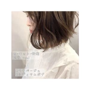 【W-ワット-原宿店 】ラテベージュ ミディアムボブ