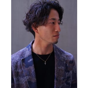 黒染めツイストスパイラルパーマ - 男性専門美容室 growth 博多店【ダンセイセンモンビヨウシツ グロウ ハカタテン】掲載中