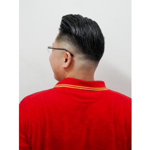 震災刈り - @110 BARBER SHOP 博多店【ワンワンオー バーバー ショップ ハカタテン】掲載中