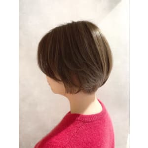 ハンドブローで決まる！美フォルムショートボブ☆