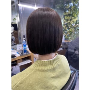 大人可愛い_スタイリング簡単_ミニボブ