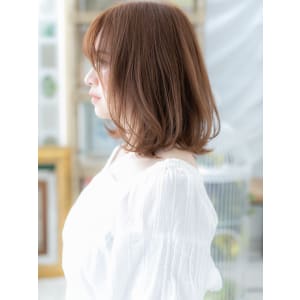 大人かわいい小顔くせ毛風ミディアムウルフ ベージュピンク - COVER HAIR & SPA bliss【カバーヘア アンド スパ ブリス】浦和/浦和西口店【カバー ヘア アンド スパ ブリス ウラワ ウラワニシグチテン】掲載中