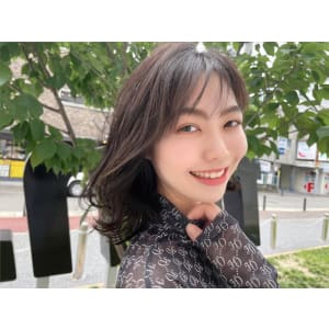 切りっぱなしボブ☆インナーカラーイルミナカラーハイライト