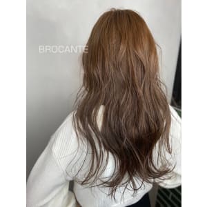 ブラウン 栗色 秋カラー 艶髪 トリートメント ロングヘアー