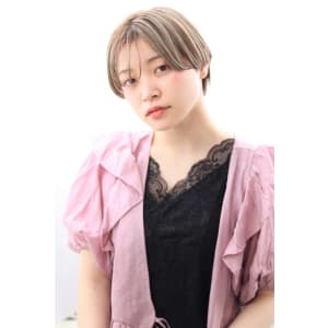 大人ショート×キャラメルベージュ20代30代40代