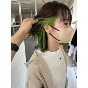 【SKY涌波】lime green　イヤリングカラー