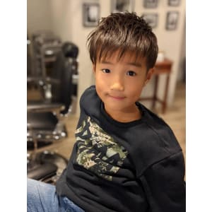 キッズカット - 男性専門美容室 growth 別府店【ダンセイセンモンビヨウシツ グロウ ベフテン】掲載中